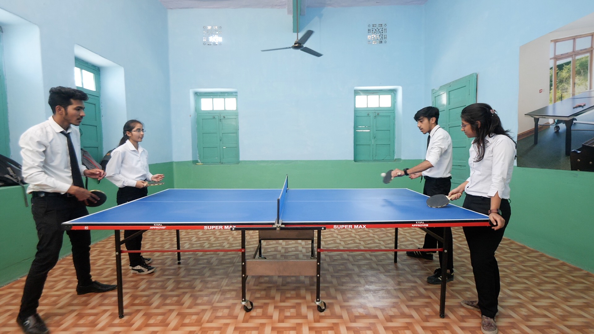 INDOOR GAMES ROOM